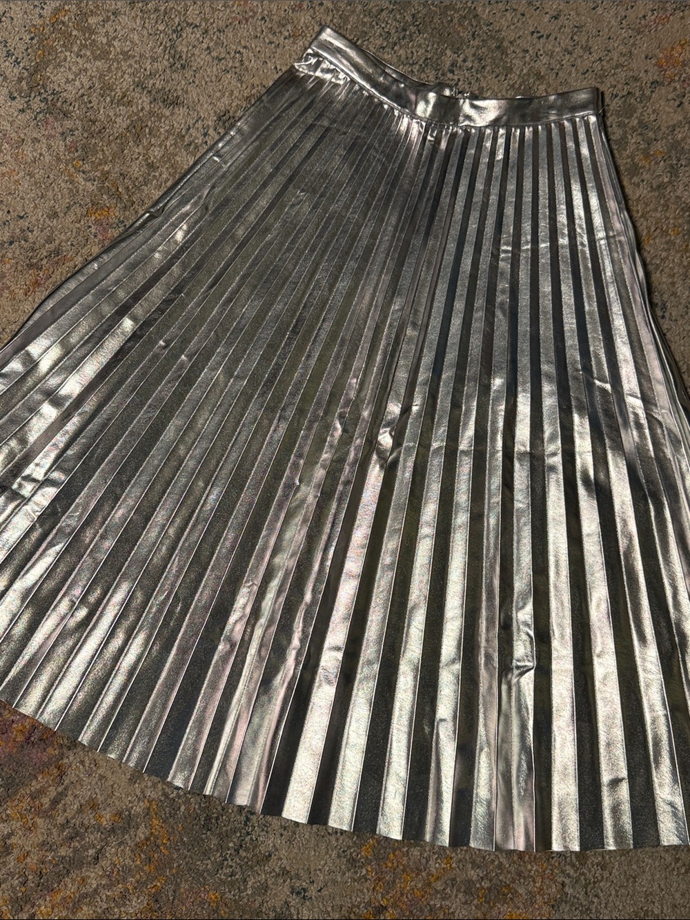 Ann Taylor Metallic Silver Pleated Faux Leather Midi Skirt 0-2